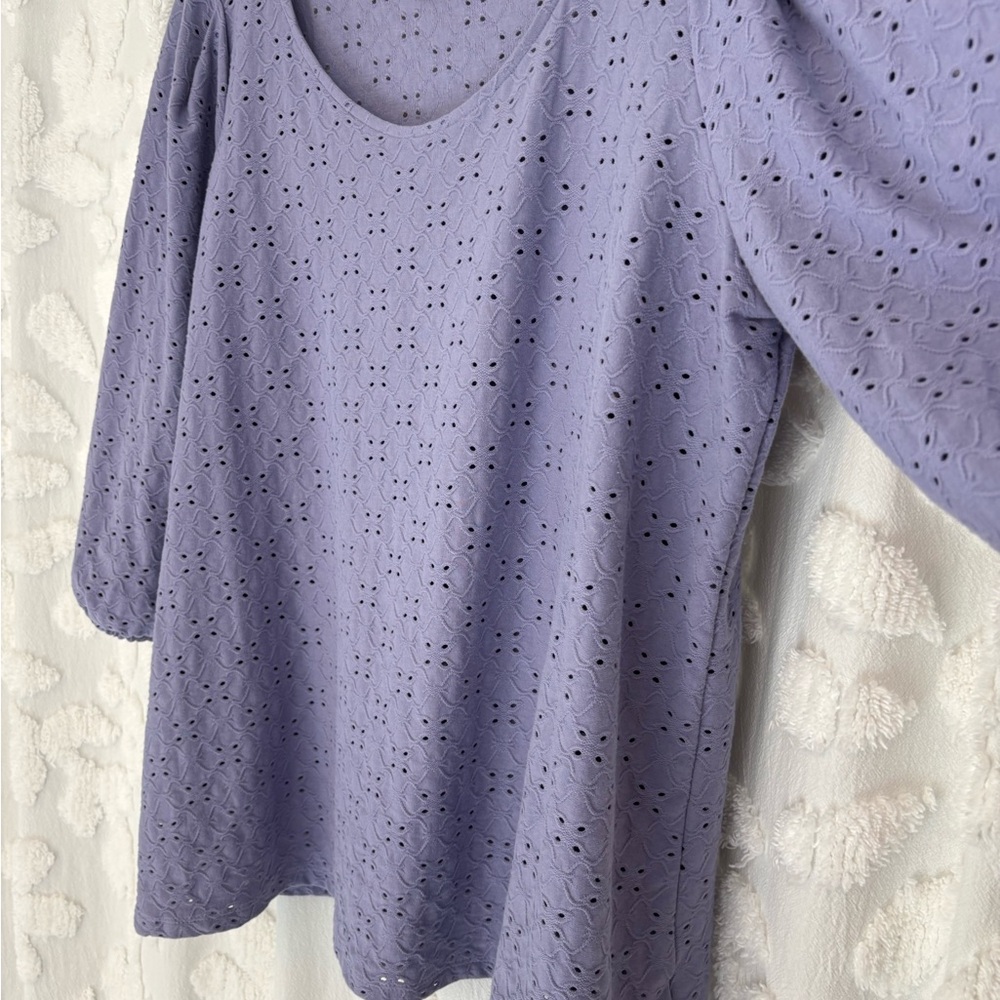 Ava & Viv Purple Eyelet 3/4 Sleeve Top 1X - Picture 4 of 9